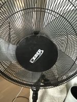 Starker Weber Ventilator mit Fernbedienung