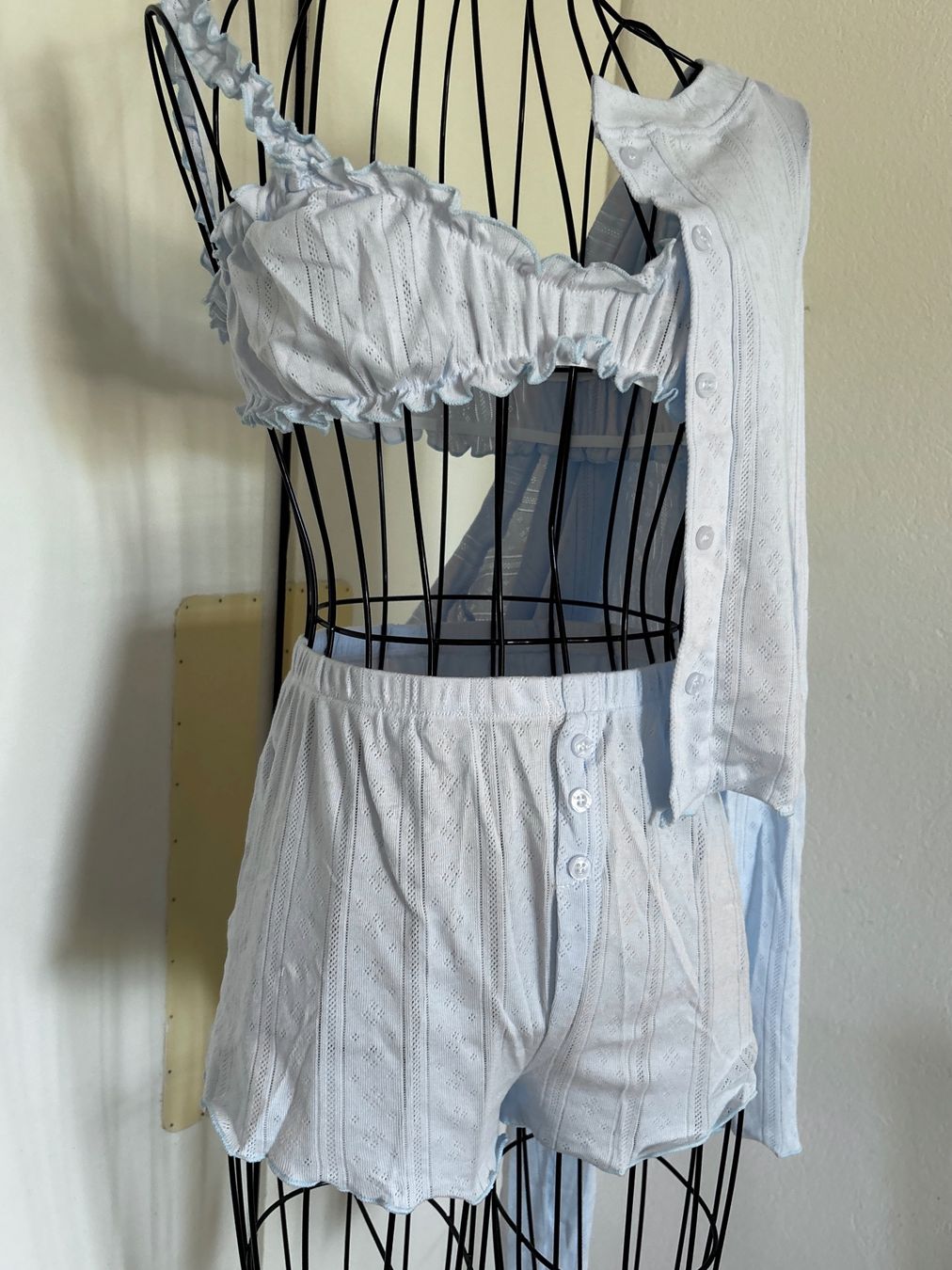 Négligés & Pyjamas: Pyjama Set – Neuf avec emballage d'origine à Bern par ViksiBash 2