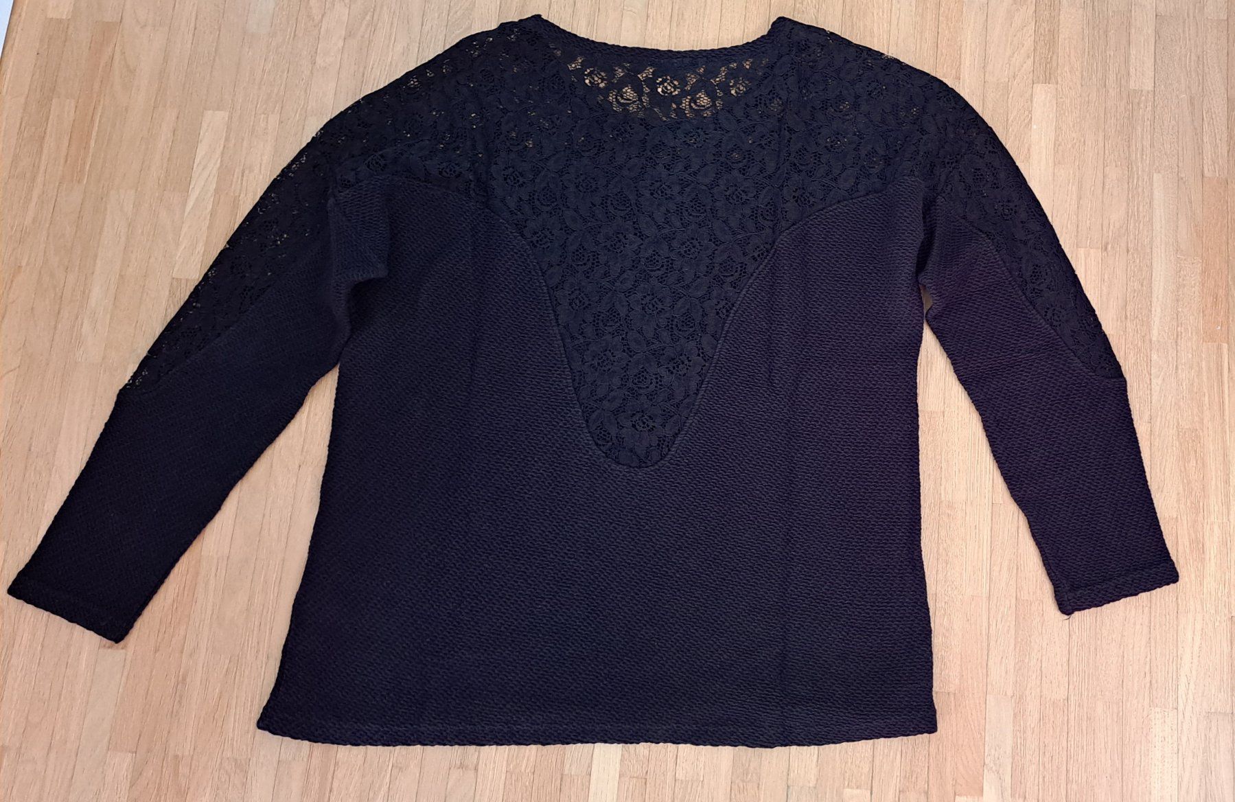 Pullover & Sweatshirts: Pull dentelle en coton – Gebraucht aus Le Mont-sur-Lausanne von olatiu 3