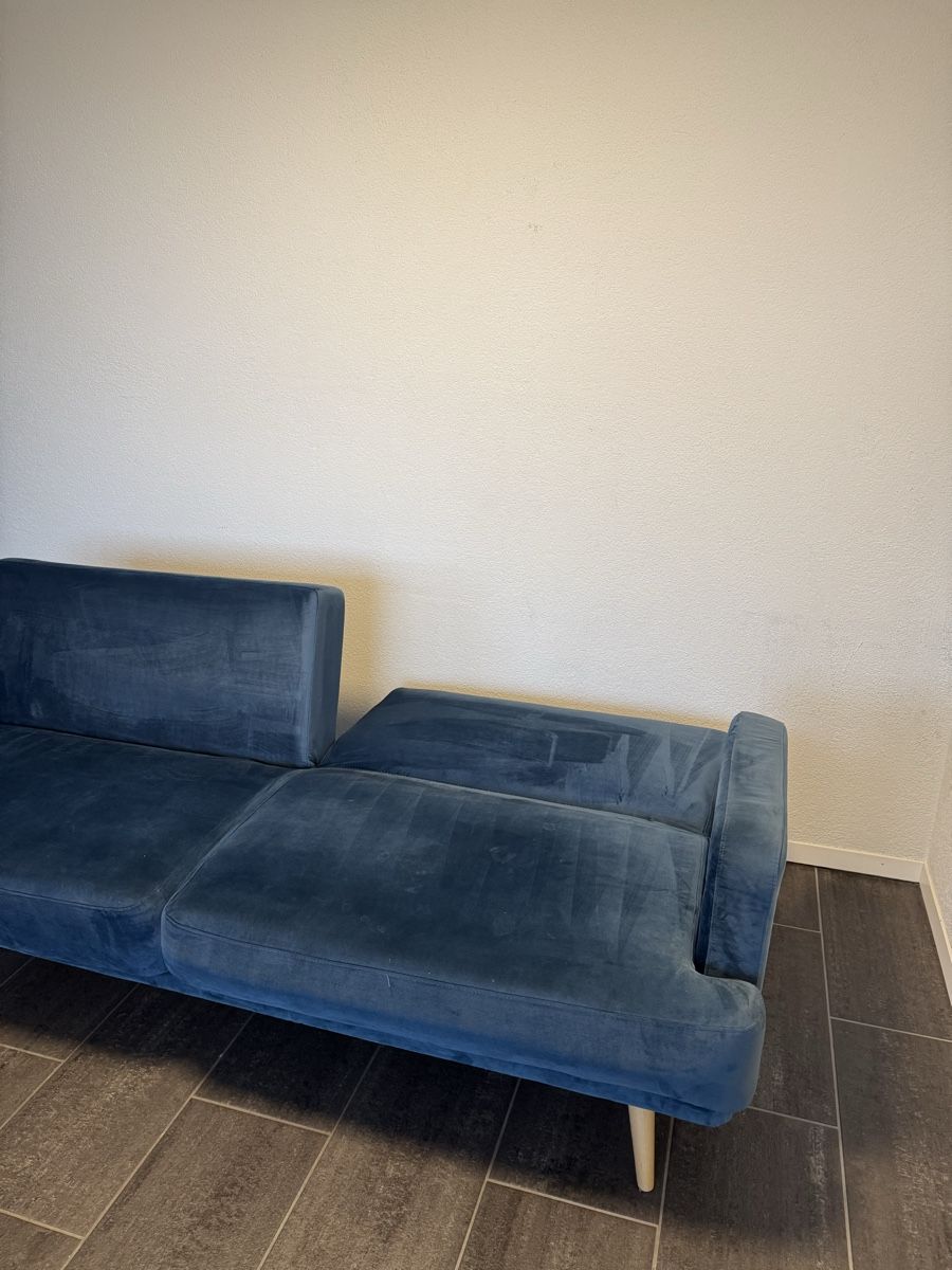 Maisons du monde Sofas: Schlafsofa, 3-Sitzer, dunkelblau – D'occasion à Zürich par GAVO 2