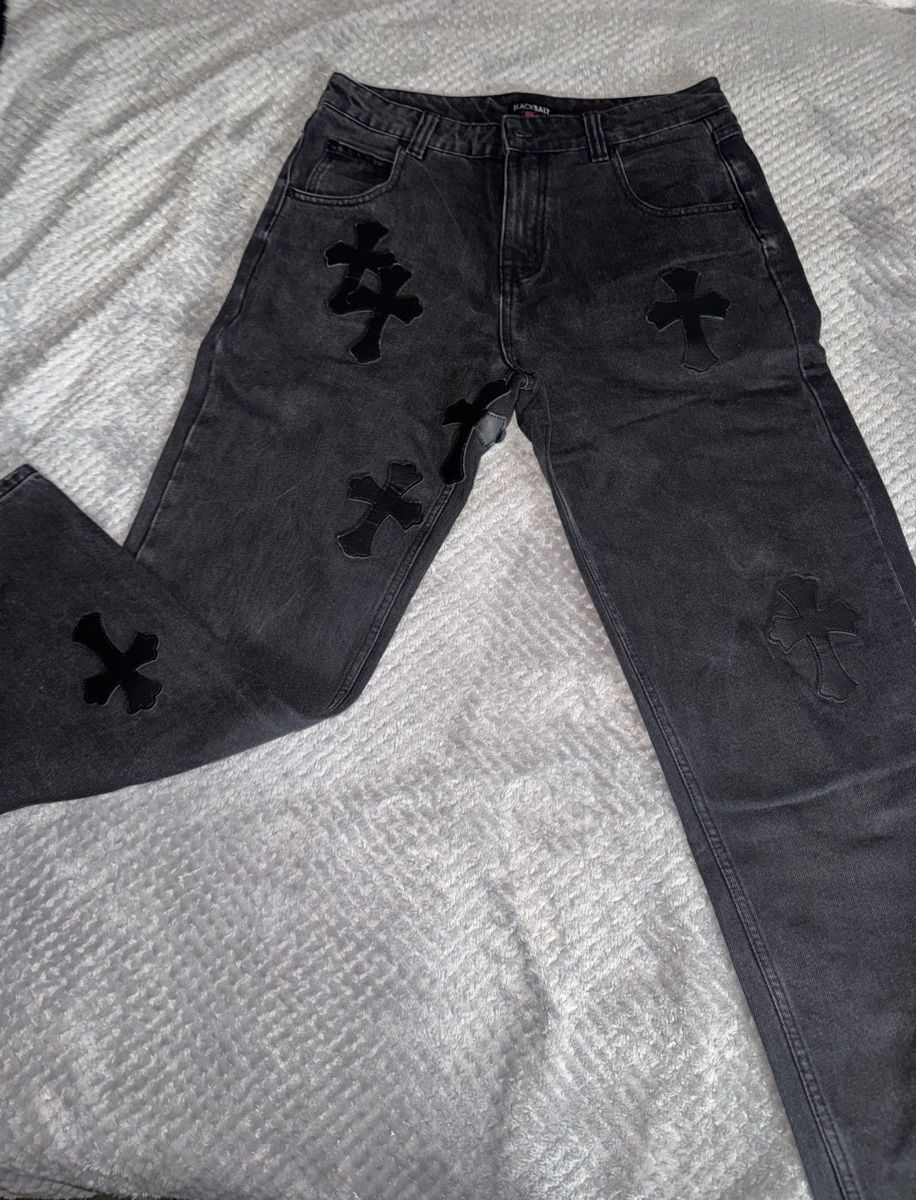 Pantaloni: Pantalon noir croix – Usato da Aigle venduto da ama_n8k2 1