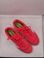 Adidas Hallenschuhe Predator rot weiss Grösse 41 1/3