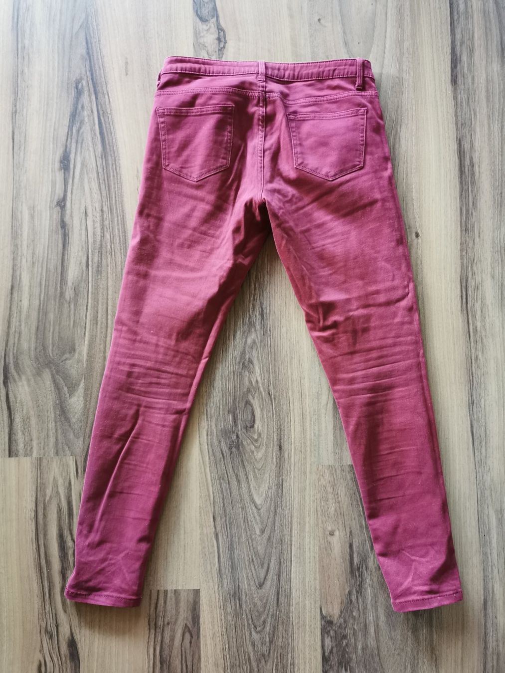 Jeans: Rote Jeans – Usato da Glattfelden venduto da sut_q8d2 1