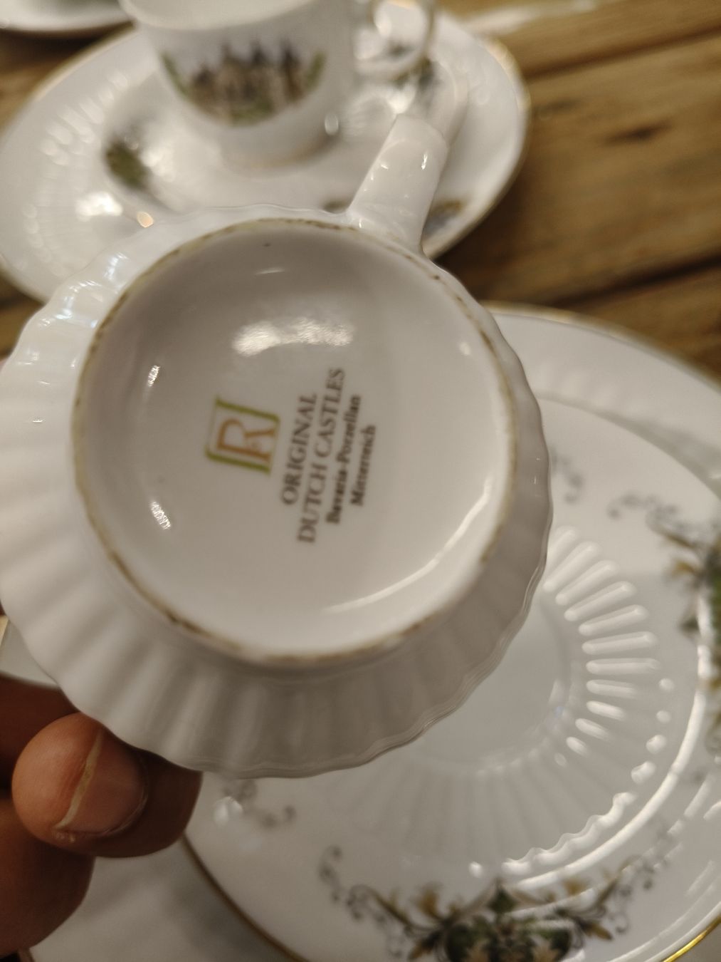 Tazze: Dutch Castles Bavaria Porcelain Tea Set – Usato da Zwingen venduto da inf_2blh 1