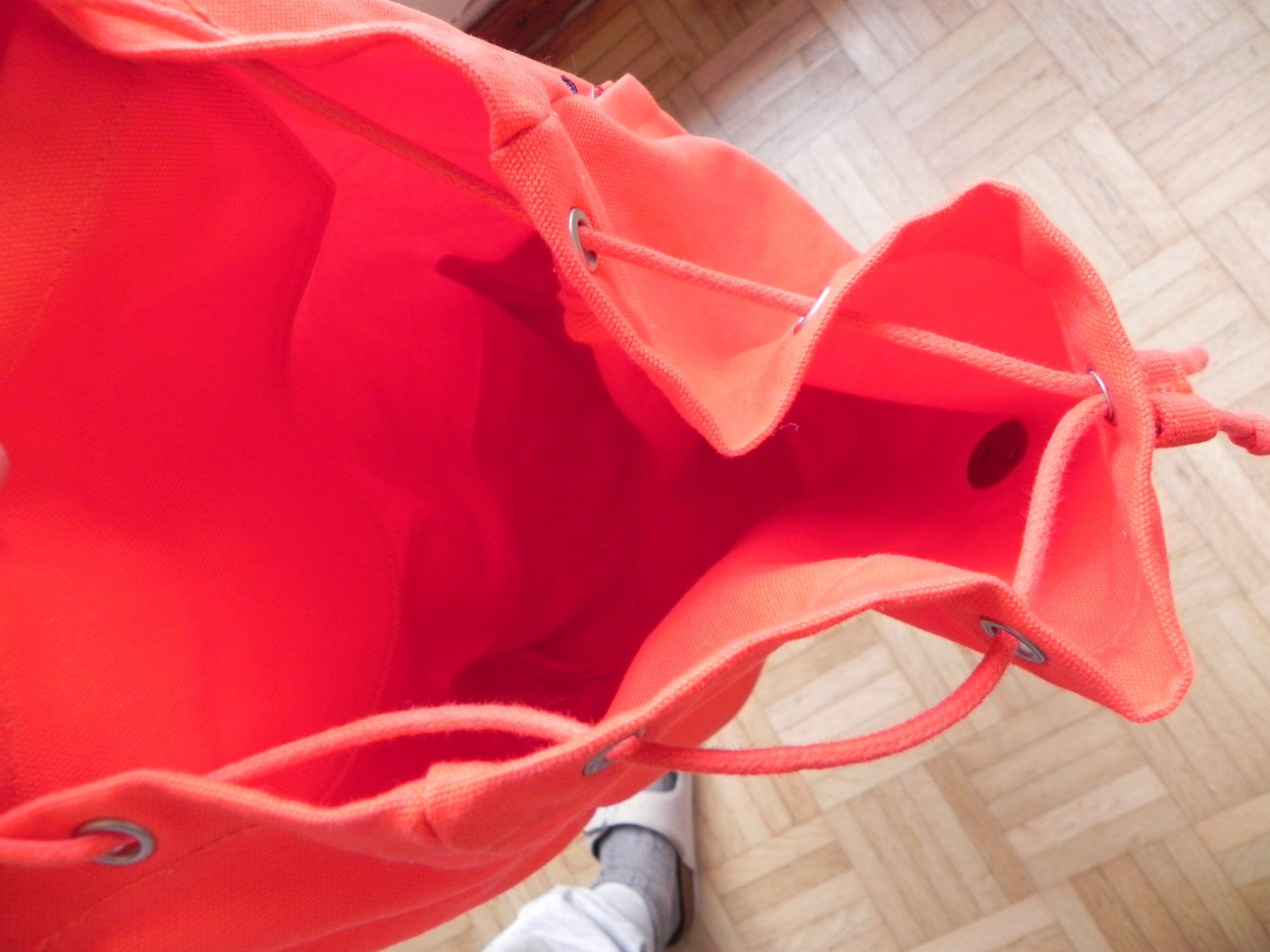 Baggu Zaini: Rucksack Baggu rot – Usato da Stallikon venduto da pcerny16 8