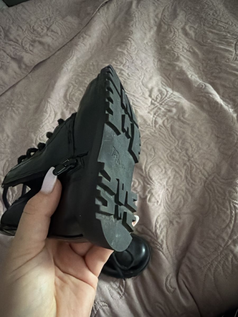 Zara Scarpe per ragazze: zara stiefel Gr.23 – Usato da Berneck venduto da les_jh5r 2