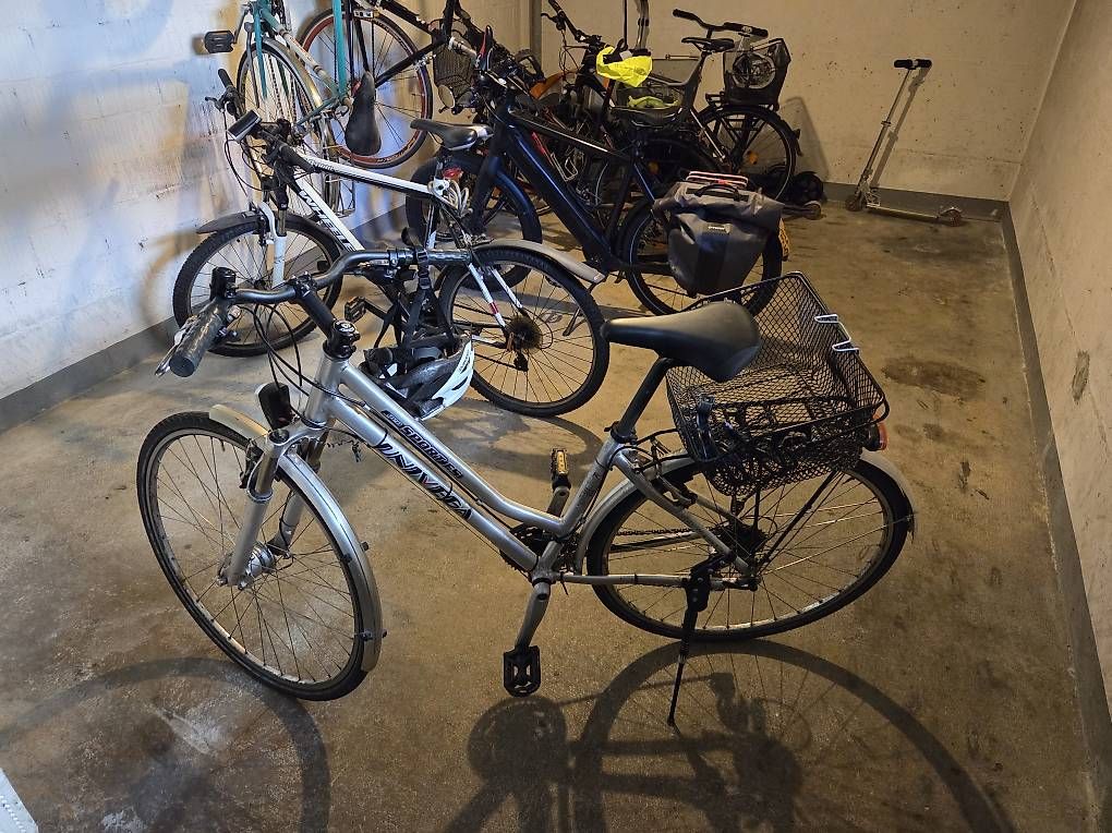 Biciclette: Mädchen Fahrrad – Usato da Bäriswil BE venduto da magath69 1