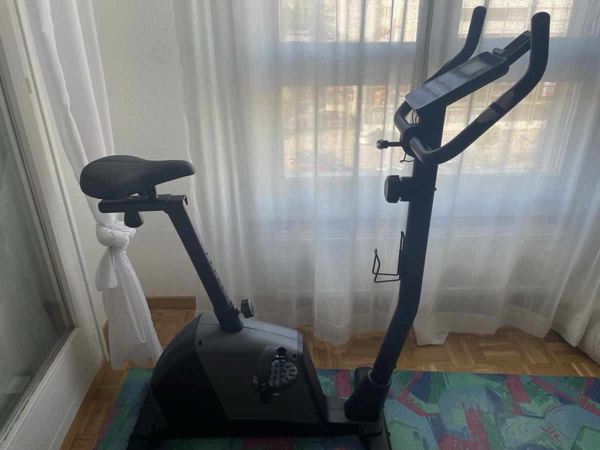 Aldi Hometrainer: CRANE vélo d’appartement – Neu (gemäss Beschreibung) aus Ecublens VD von ann_6xsn