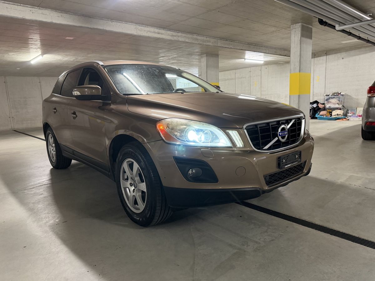 Volvo Autos: Volvo XC60 2.4D – D'occasion à Derendingen par GolfRolf 5