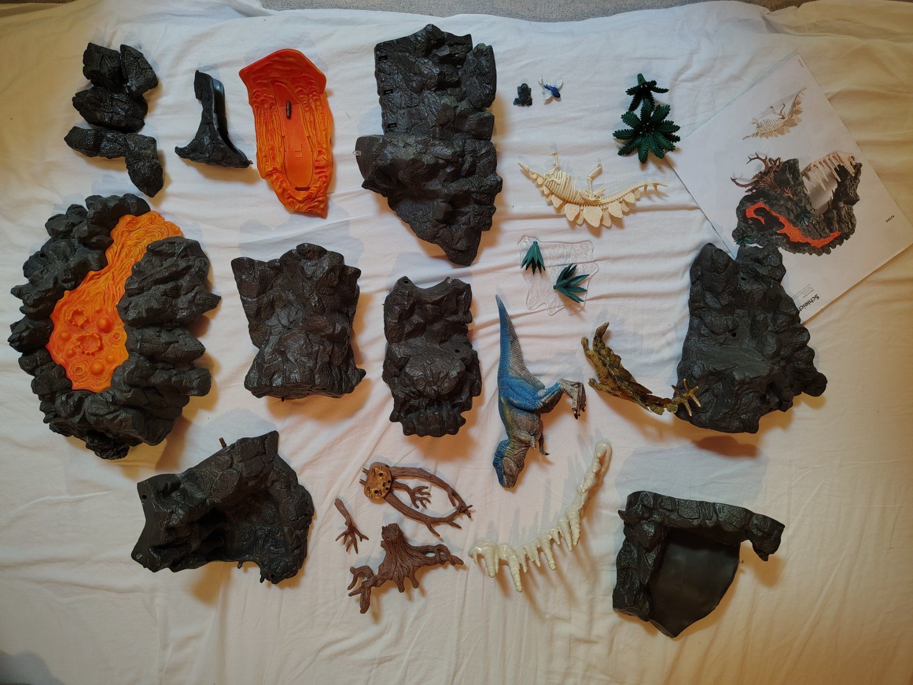 Schleich Giocattoli: Schleich Vulkan Volcano Dinosaurs 42305 – Usato da Linthal venduto da Davospainter 2