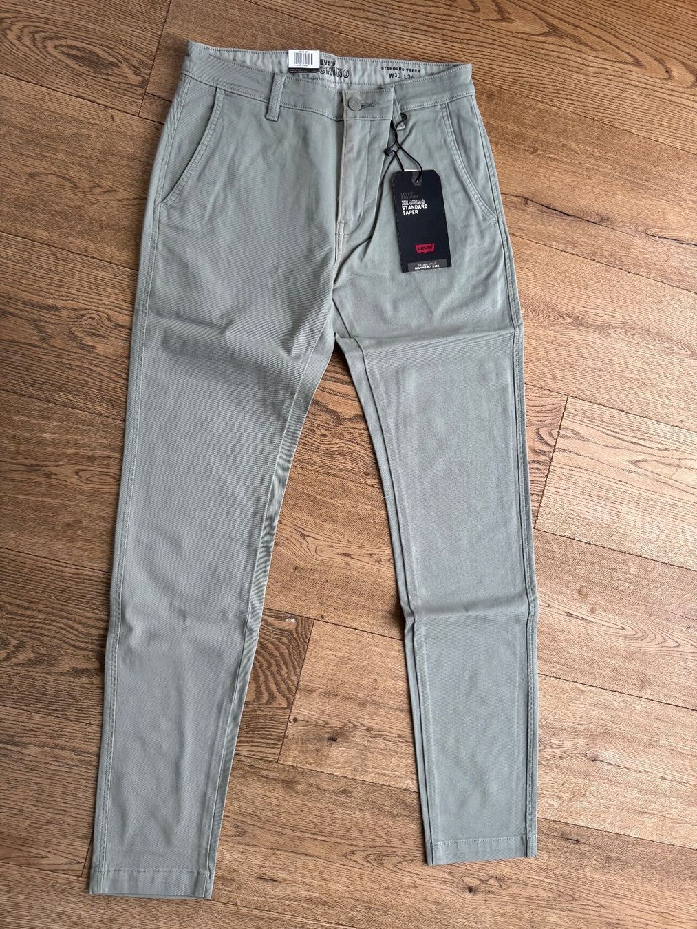 Levi's Pantaloni: Hose, Levis  **NEU**  34/32 chino – Usato da Stettfurt venduto da outlet72