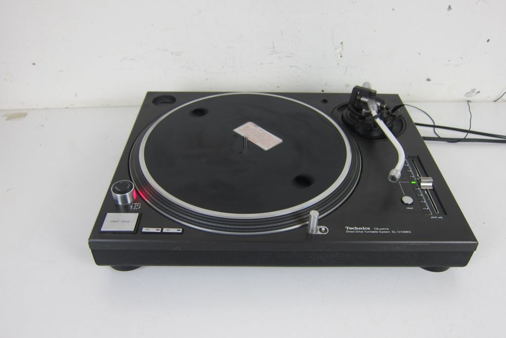Technics SL1210 MK5 Plattenspieler DJ Profi Made In Japan (Gebraucht) In Fahrweid Für CHF 319