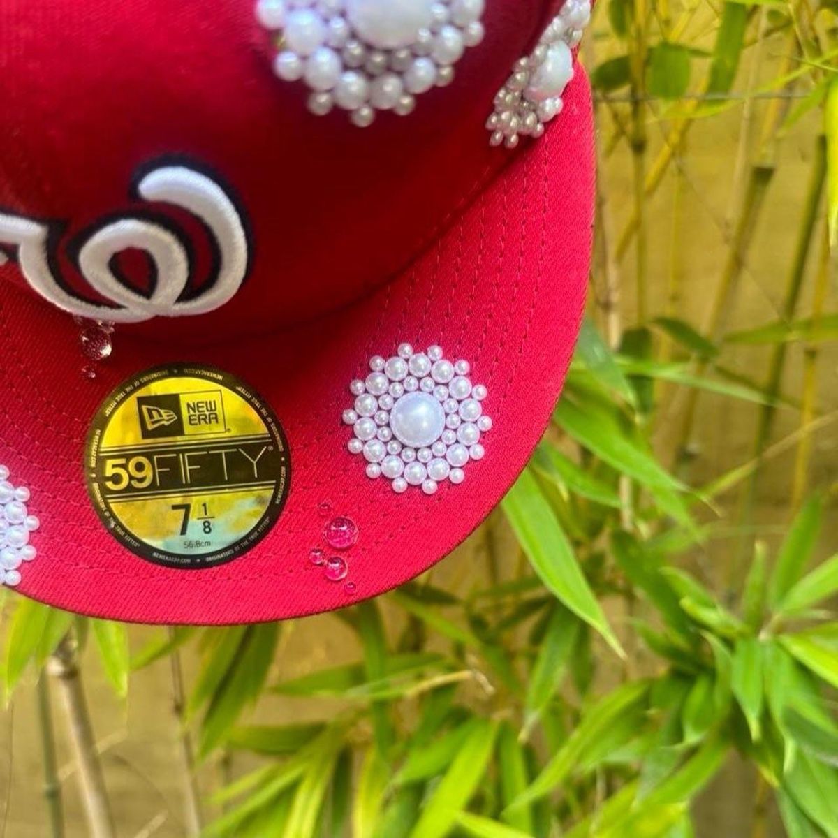 New Era Chapeaux, bonnets & casquettes: Custom Washington Nationals Red Rhinestone Fitted Cap – Neuf (Voir description) à Caviano par reselleo21 3