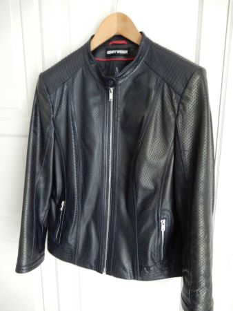 Gerry Weber, Lederjacke dunkelblau, Grösse 42