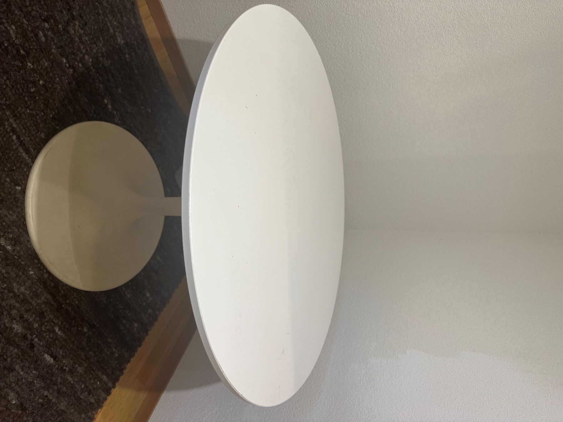 Ikea Tische: Ikea Doksta Tisch weiss  – Gebraucht aus Zürich von franlubern 1