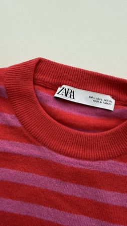 Gestreifter Zara-Pullover 2