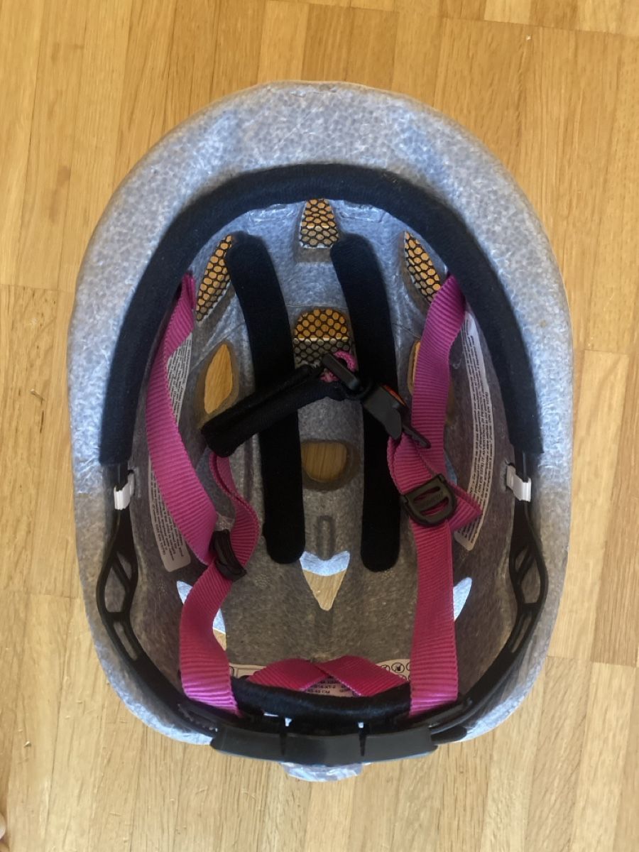Alpina Caschi: Alpina Ximo Mädchen Velohelm Gr. 45-49 cm – Usato da Schwerzenbach venduto da Le_roy 2