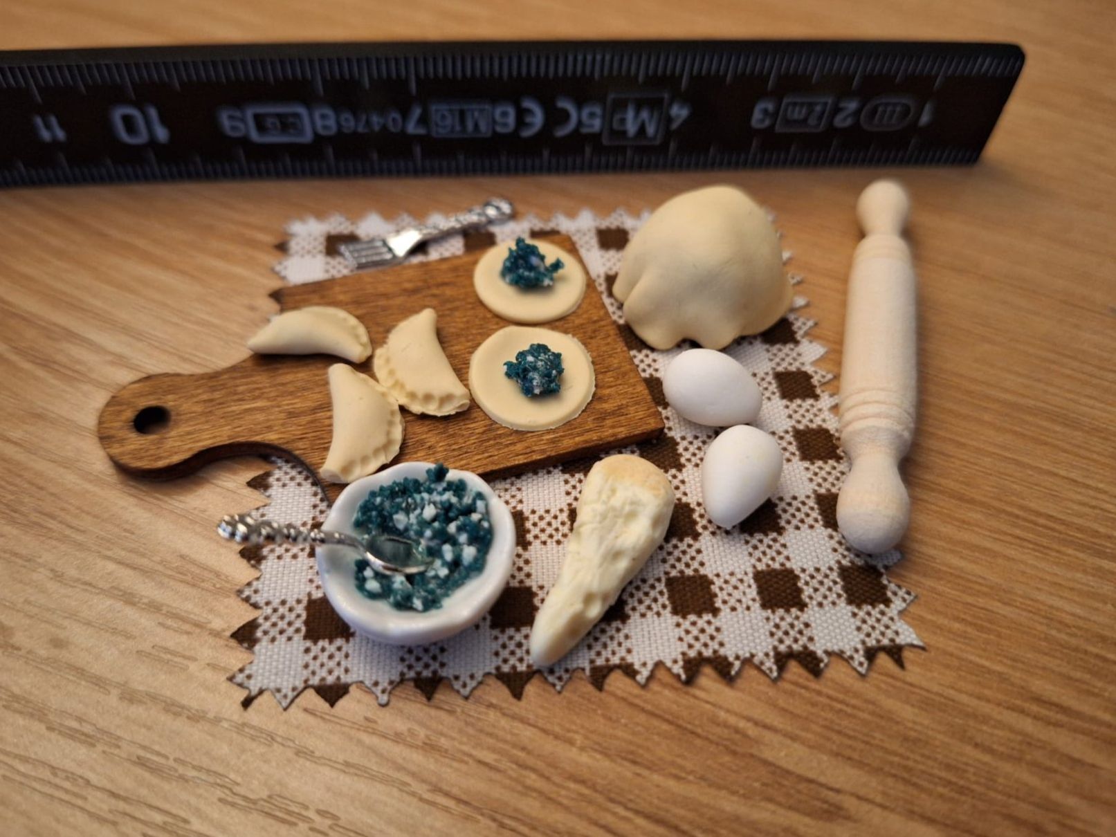 Case e mobili per bambole: Handmade Spinat Ravioli Set, Parmesan – Nuovo (secondo la descrizione) da Zürich venduto da HandmadeTinyFood 3