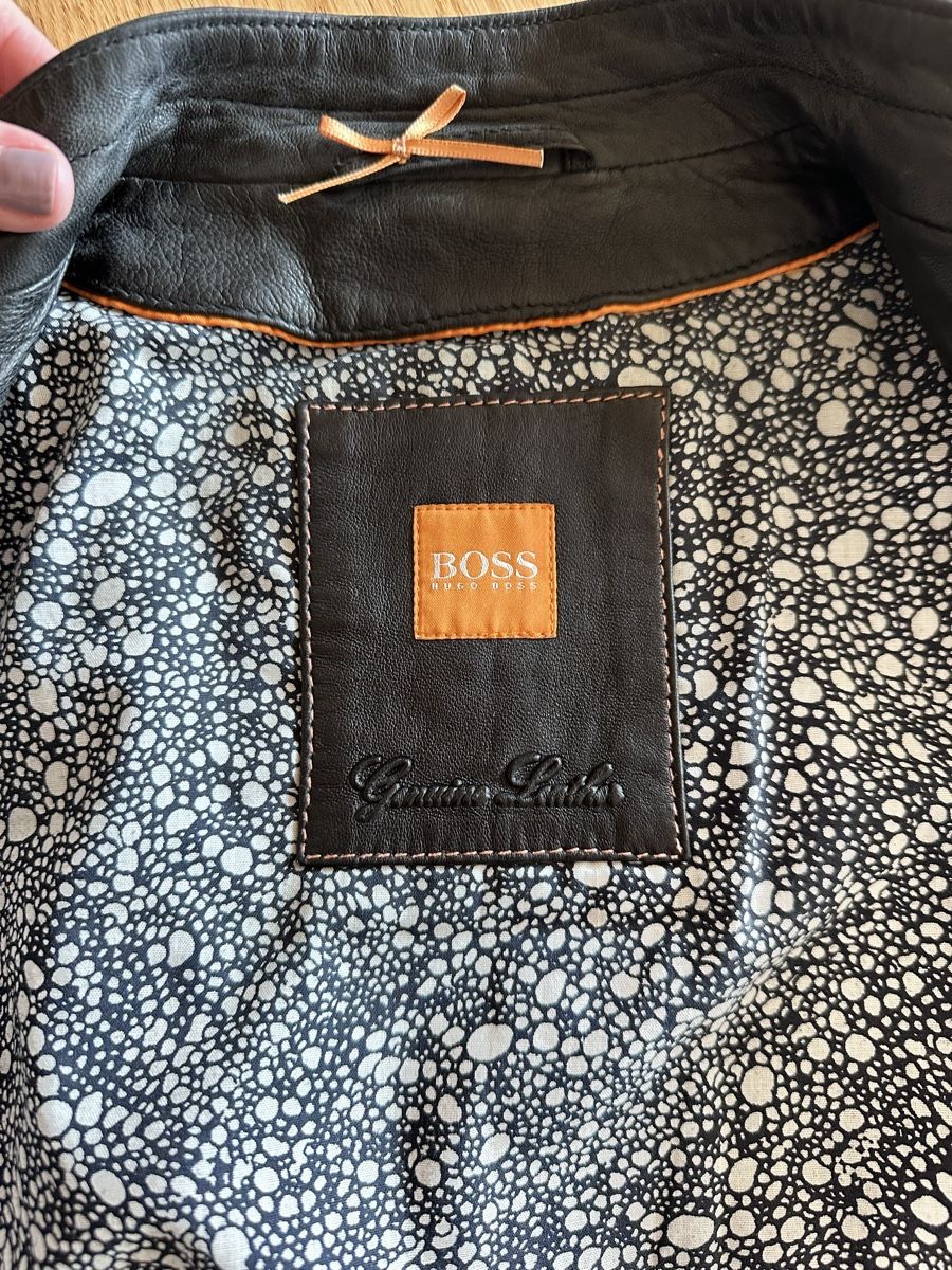 Hugo Boss Giacche: Lederjacke Hugo Boss – Usato da Liebefeld venduto da Alsager 2