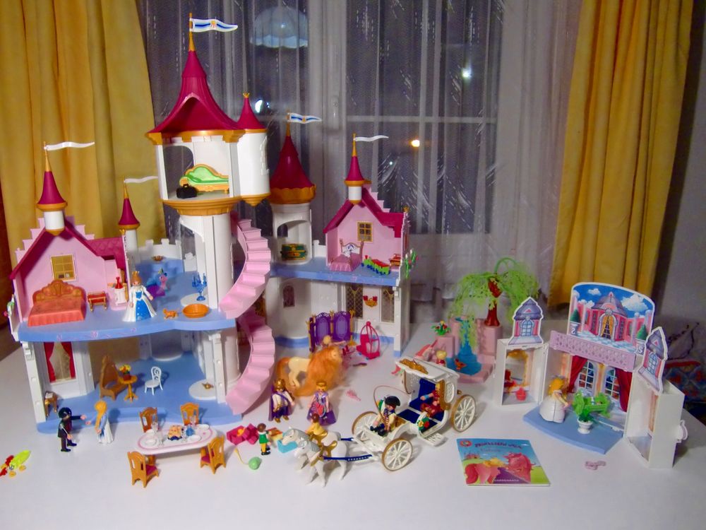 playmobil schloss mit einrichtung