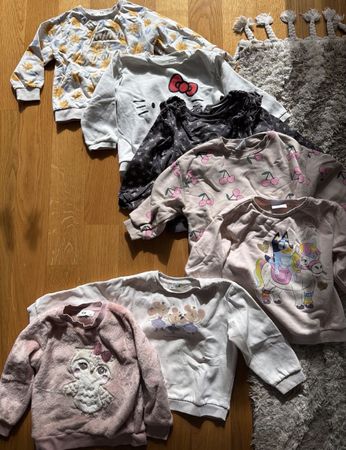 7 Pullover Set Mädchen diverse Motive gebraucht