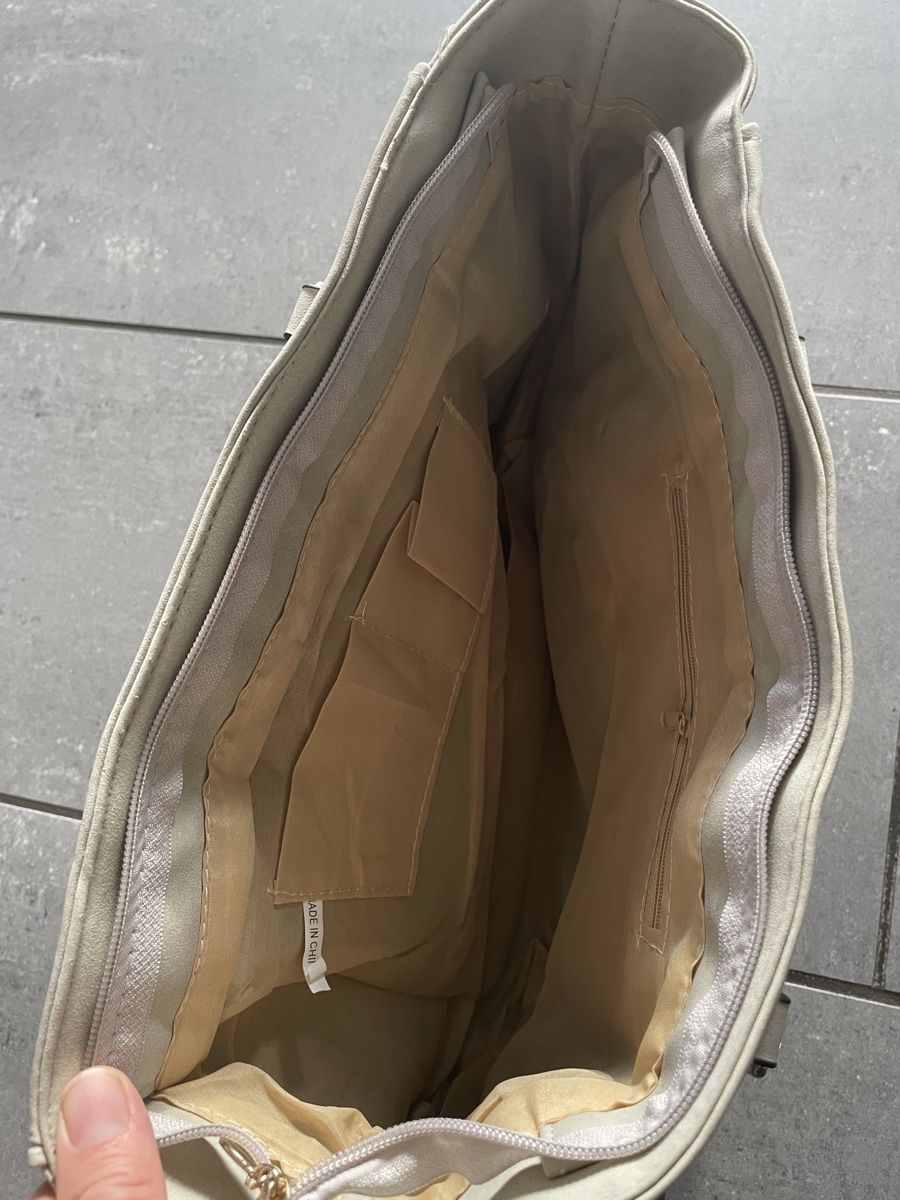 Taschen für Damen: Handtasche – Neu (gemäss Beschreibung) aus Seengen von swossi 1