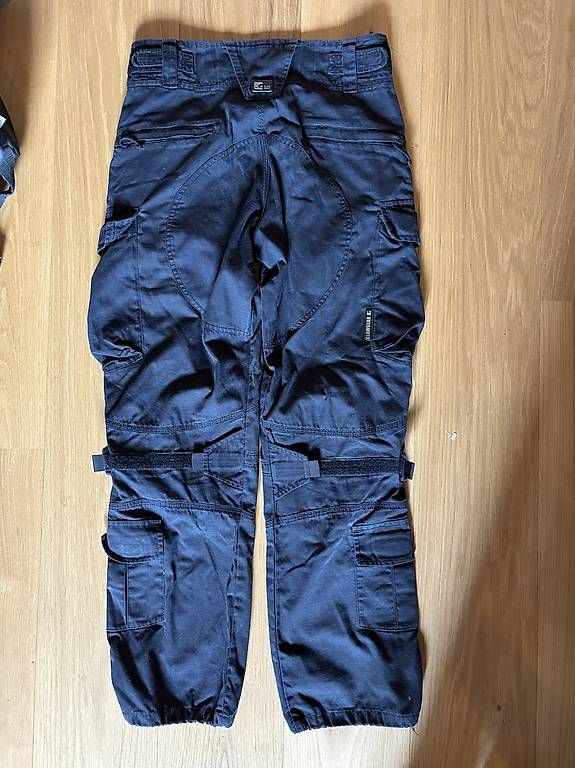 Pantaloni: Clawgear Hose Small 46 – Usato da Belp venduto da machrismo24 2