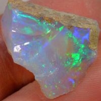 16 Karat - Roher Äthiopischer Welo Opal