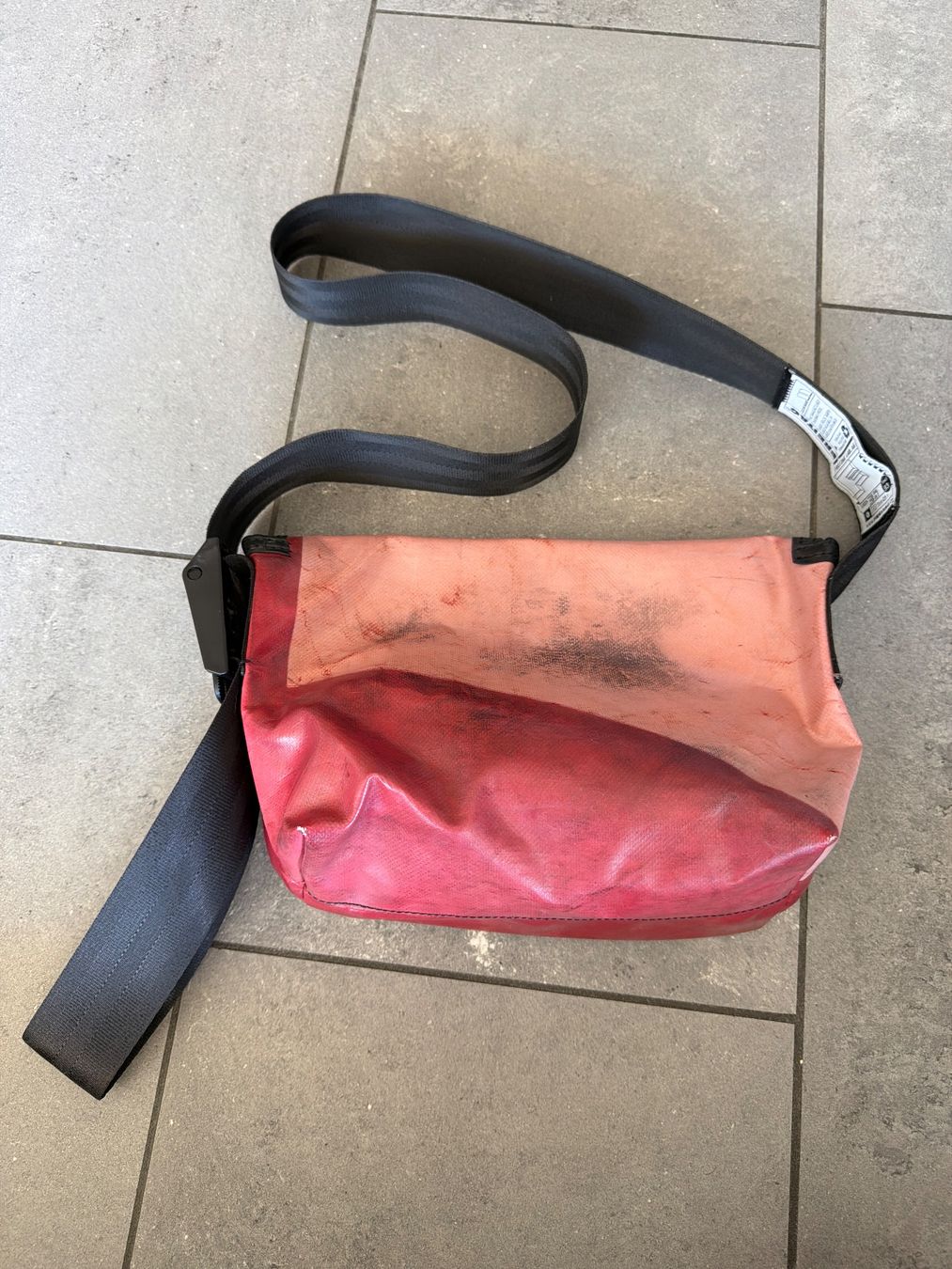 Freitag Borse da donna: FREITAG Tasche – Usato da Steffisburg venduto da elle013 2