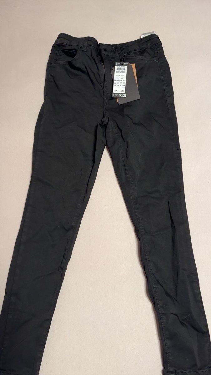 Vero Moda Jeans: Vero Moda Jeans Damen Grösse M – Nuovo (secondo la descrizione) da Märstetten venduto da Domiiiim