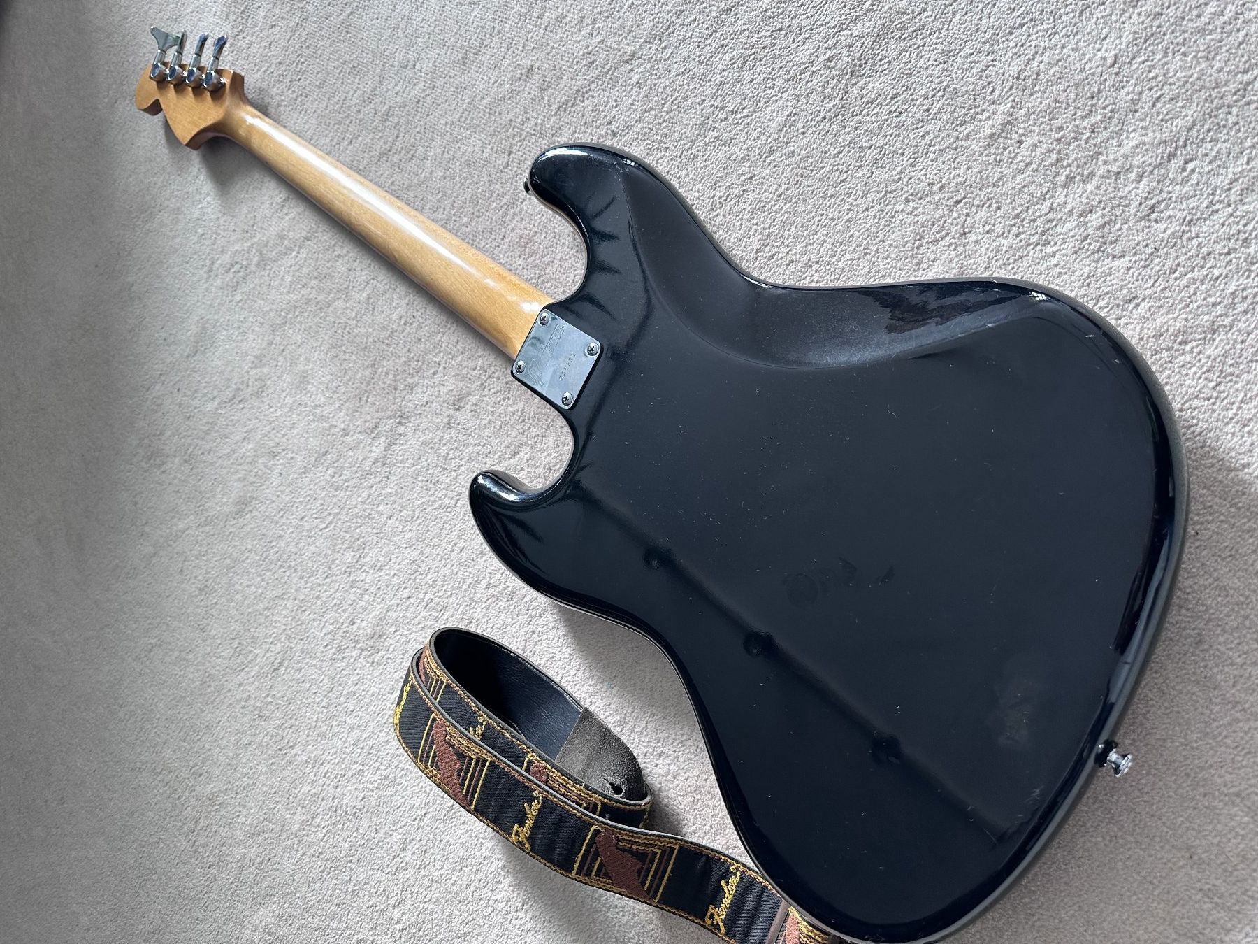 Musikinstrumente: MAISON Jazz Bass Gitarre 1992 – Gebraucht aus Dachsen von ColdChisel 4