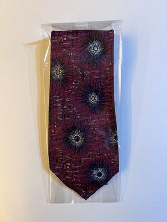 Vintage Seiden Krawatte mit weinrotem Muster, Top Zustand