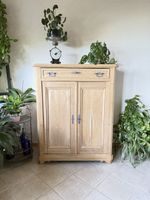 Petite armoire en chêne 