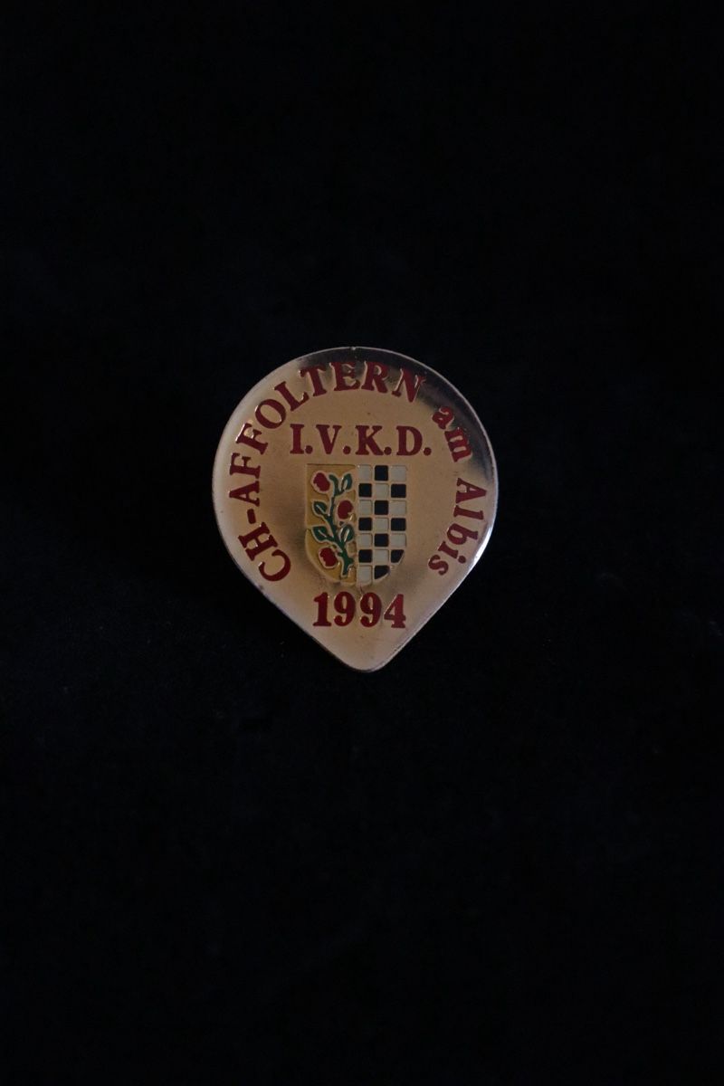 Placchette & Badge: Affoltern am Albis PIN‘s – Usato da Ottenbach venduto da siiinnaa_77 1
