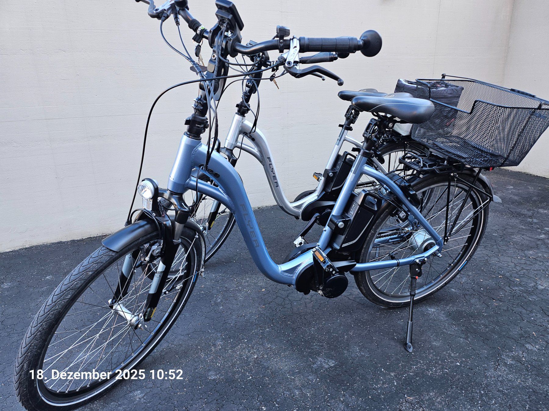 Flyer Velos: Flyer C8 Premium E-Bike (2017) - 36 V Next Generation – Gebraucht aus Emmenbrücke von Rumulus02 1