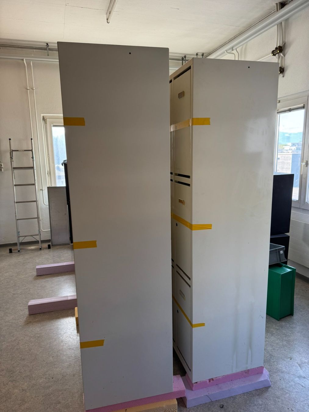 Armadi: Garderobenschrank abschliessbar – Usato da Eschenbach SG venduto da ssc_tc6x 2