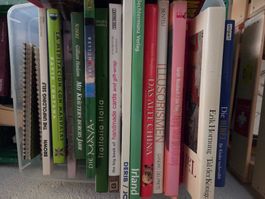 1 Kiste voller toller Bücher ab 1.- !