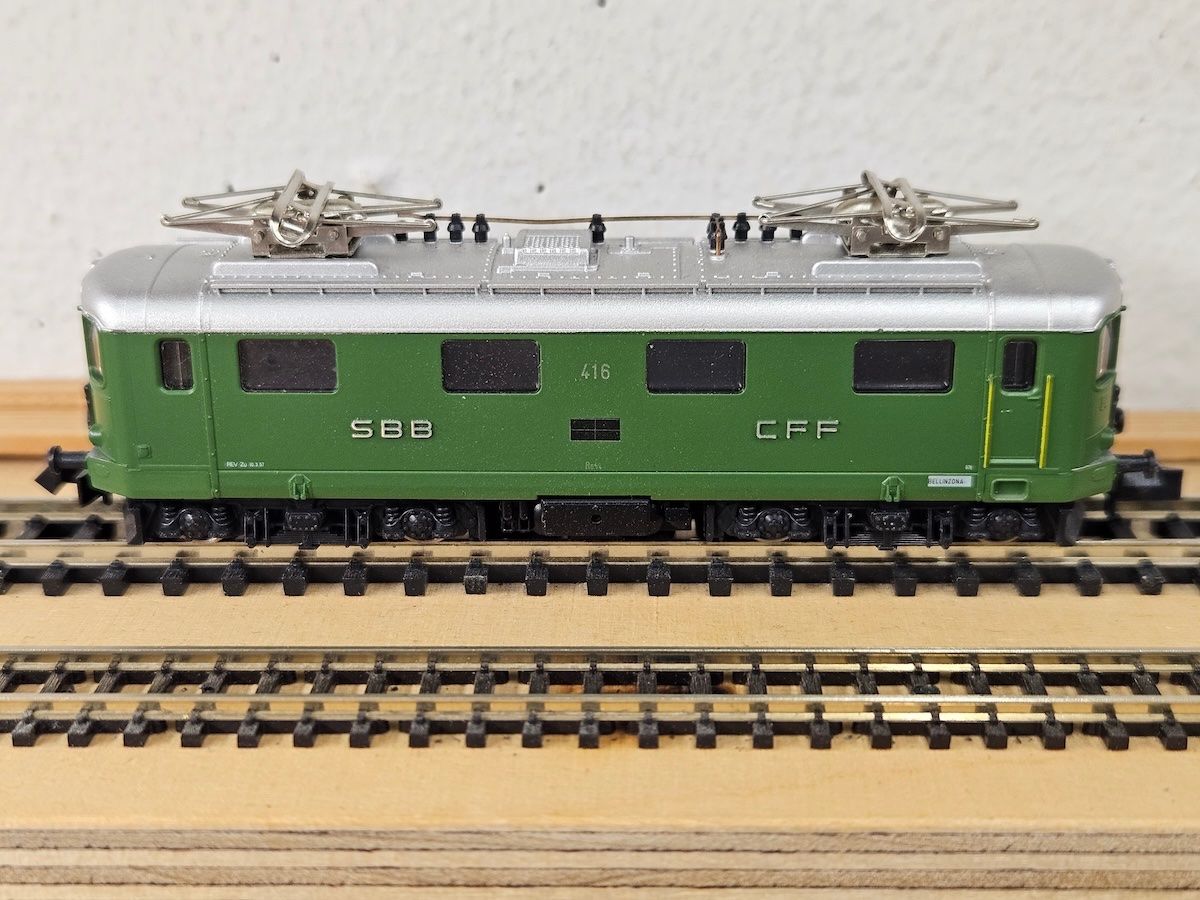 Hobbytrain Modellini di ferrovie: Re 4/4 I Digital spur N – Usato da Gunzgen venduto da luwy 2
