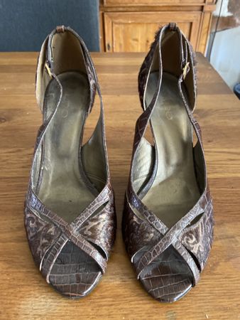 Elegante Sommerschuhe Gr.40Absatzschuhe Peeptoes Buffalo Br