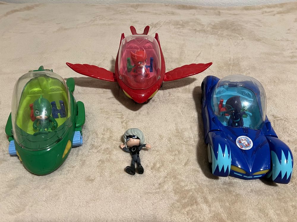 Robot Turbo Gecko De PJ Masks – 23 Cm Con Luz Y Cañón – Figura De Gecko Con Cabina Y Ruedas – Juguete Para Niños De 3+ Años
