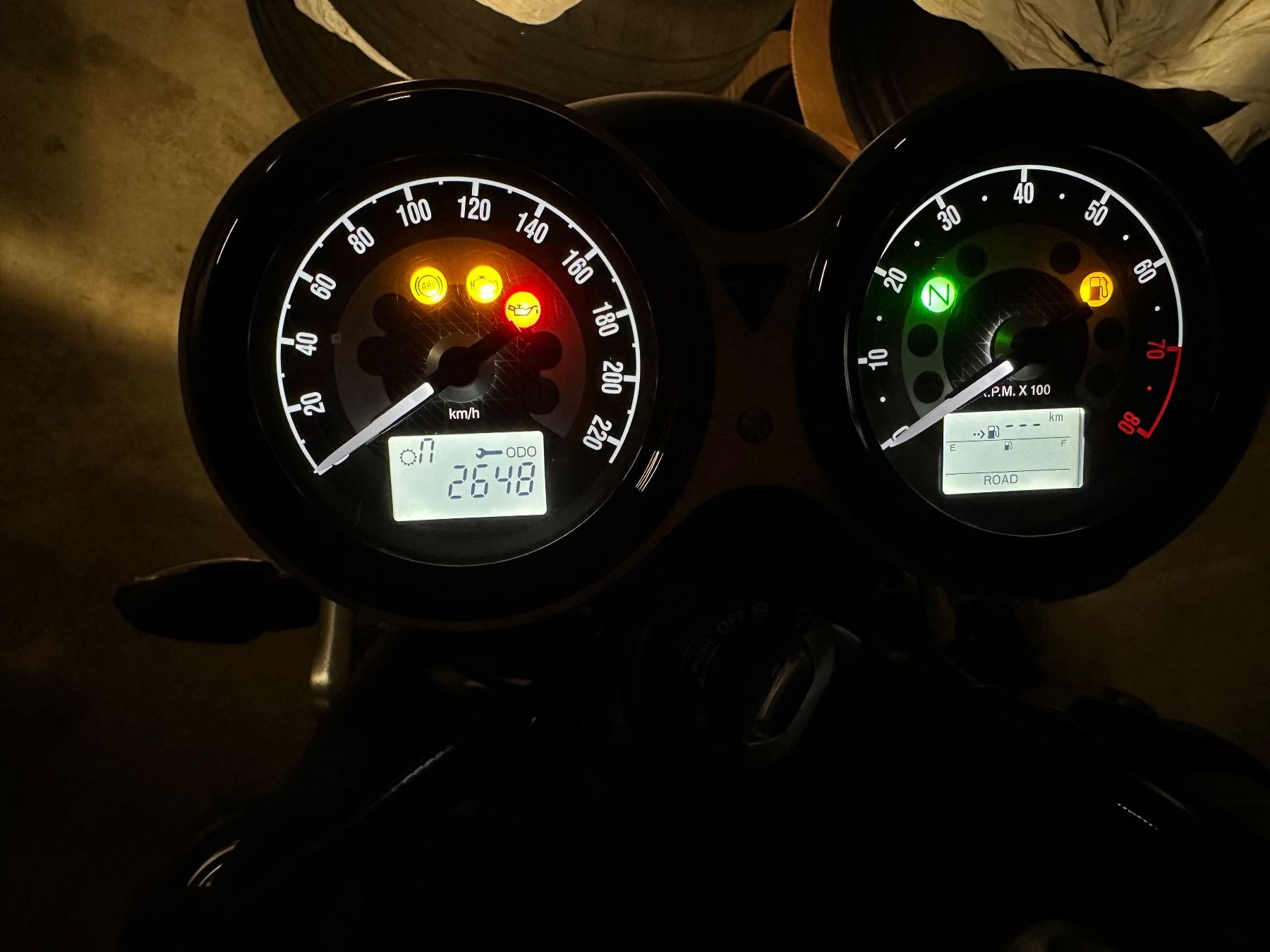 Triumph Strada: Triumph Speed Twinn 1200 – Usato da Mönchaltorf venduto da Trider 7
