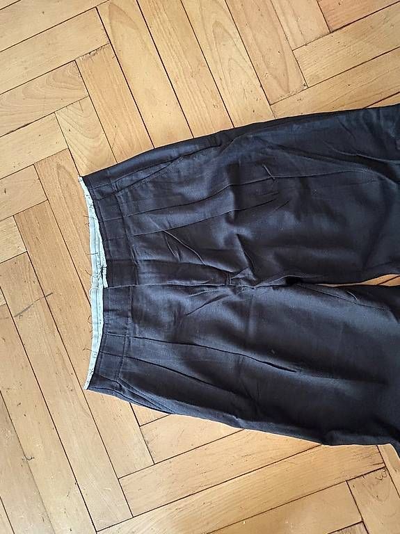 Hosen: Leinenhose von Mango – Gebraucht aus Zürich von car_php8 1