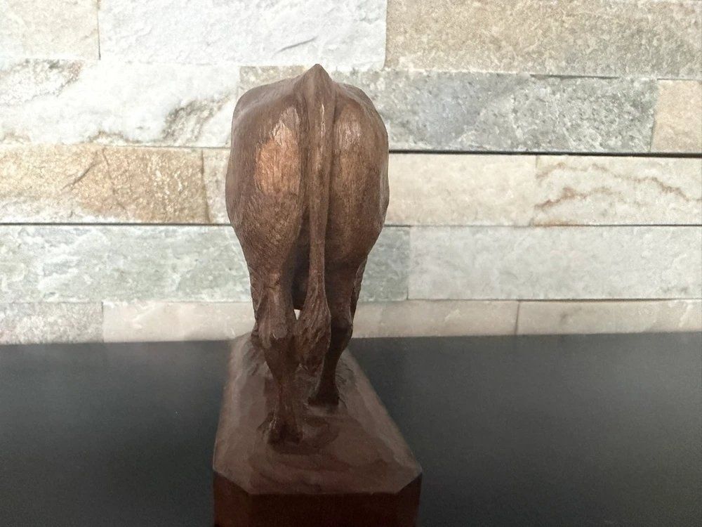 Skulpturen & Statuen: Brienzer Schnitzerei << Flüeler Stier>> – Gebraucht aus Hinwil von Chnap 2