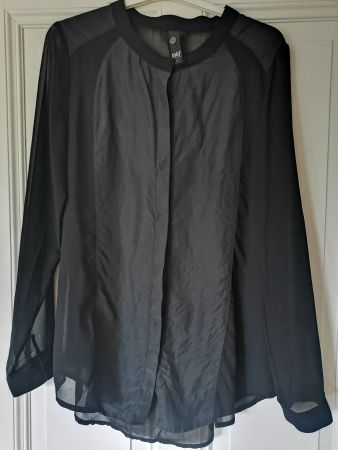 nü Seidenbluse