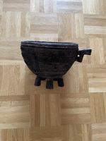 Aus Nachlass von Großvater .Antiker Holztopf. Afrika