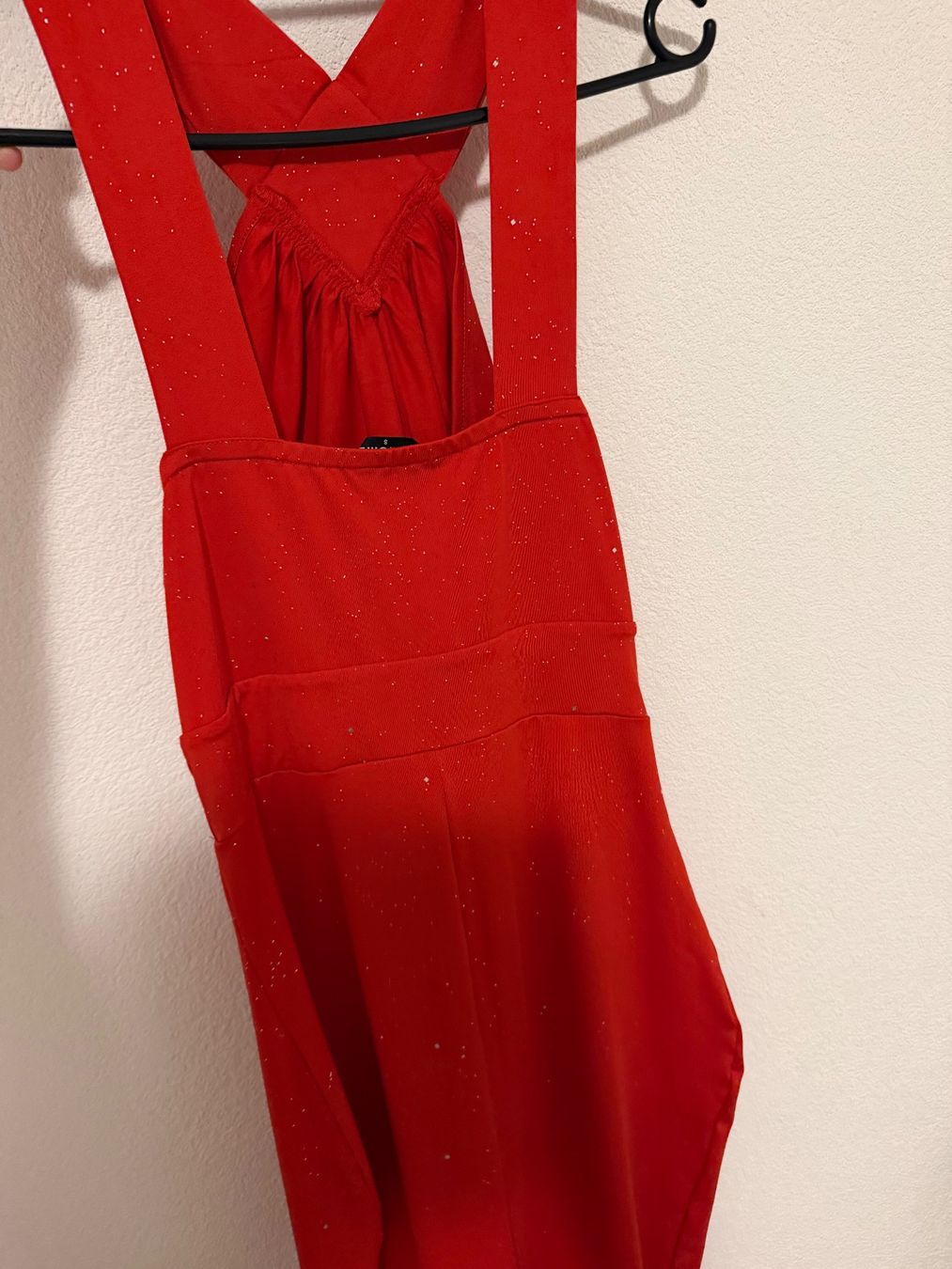 Vestiti: Robe rouge longue pailletée strass taille S – Usato da Villeneuve VD venduto da jxste_dani 2