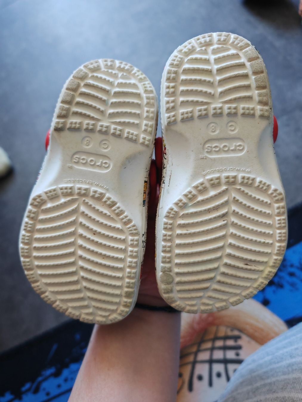 Crocs Scarpe per ragazzi: Crocs "Peanuts" Gr. 24/25 – Usato da Leimiswil venduto da Puschi23 1