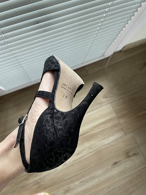 Scarpe da donna: Scarpe da ballo  – Usato da Balerna venduto da lis_qx6r 1