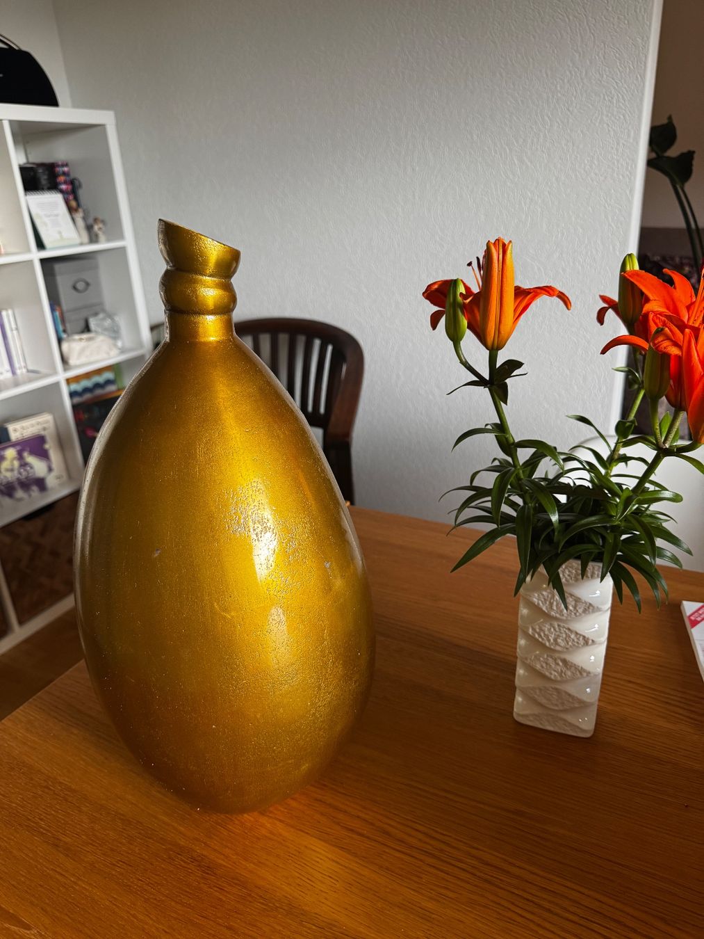 Vasen & Gefässe: Vase Boden oder Regal. Dekorativ – Gebraucht aus Küsnacht ZH von kri_zk9l 1