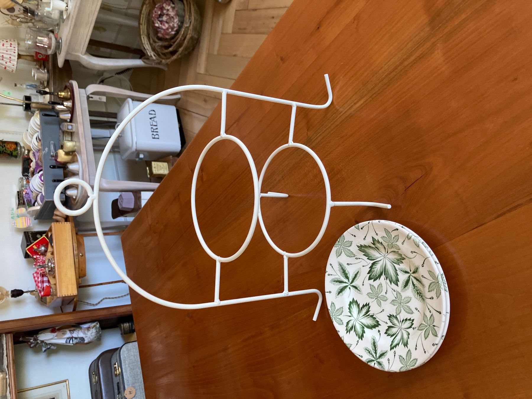 Tutte le decorazioni: Etagere - Gestell - Etagere Metall – Usato da Winterthur venduto da pompea 1